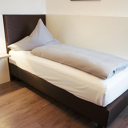 Hotel Am Ostpark Neubiberg Kültér fotó