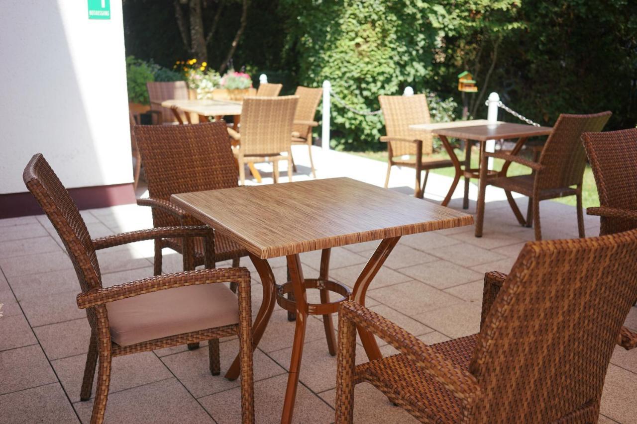 Hotel Am Ostpark Neubiberg Kültér fotó